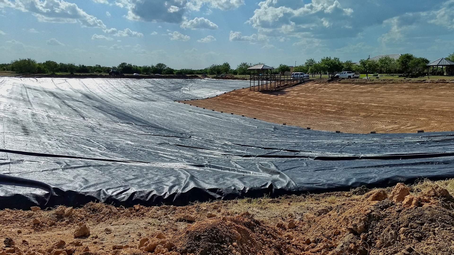 Pond Liner Comparison - EPDM Rubber vs RPE - Everything Ponds