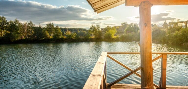 Choosing Between Preformed and Flexible Lake Liners